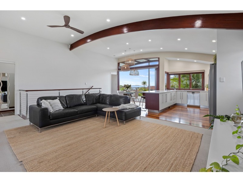 8 Willmott Street, Victoria Point QLD 4165