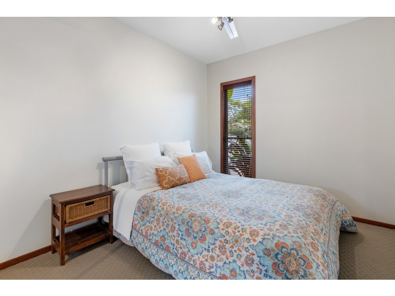 8 Willmott Street, Victoria Point QLD 4165