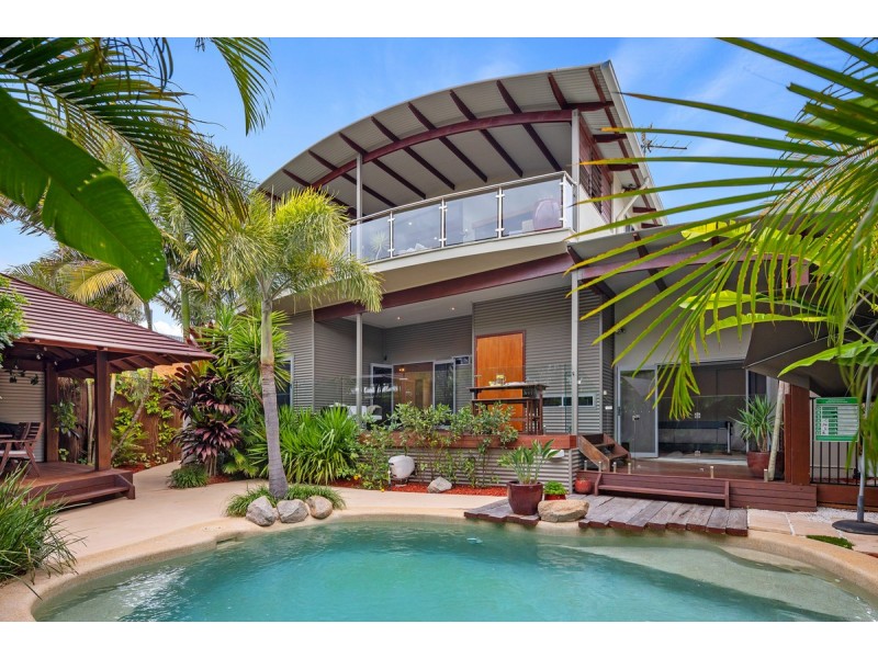 8 Willmott Street, Victoria Point QLD 4165