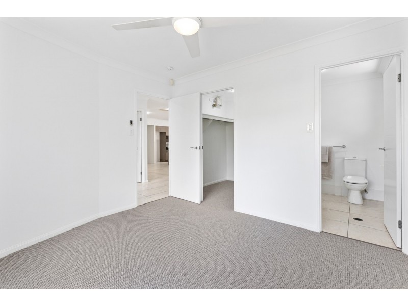 2/118 Beach Street, Cleveland QLD 4163