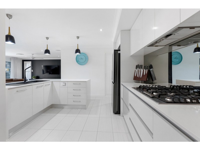 17 Davenport Street, Thornlands QLD 4164