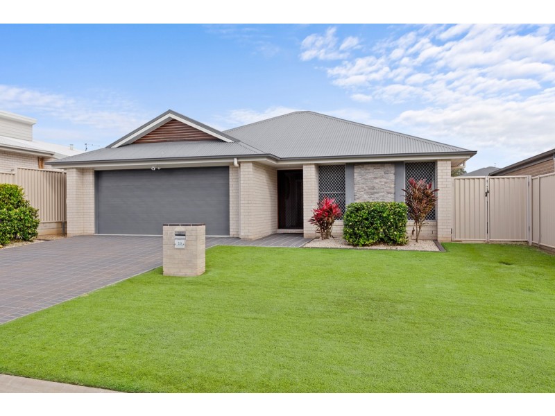 19 Noah Court, Redland Bay QLD 4165