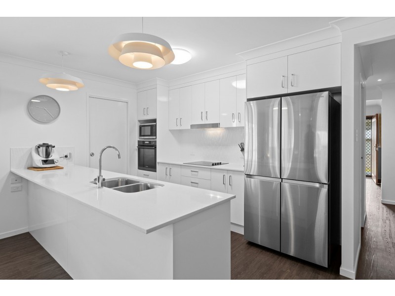 19 Noah Court, Redland Bay QLD 4165