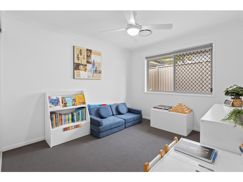 19 Noah Court, Redland Bay QLD 4165