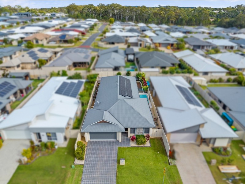 19 Noah Court, Redland Bay QLD 4165