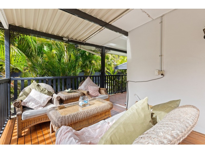 2 Mayflower Street, Daisy Hill QLD 4127