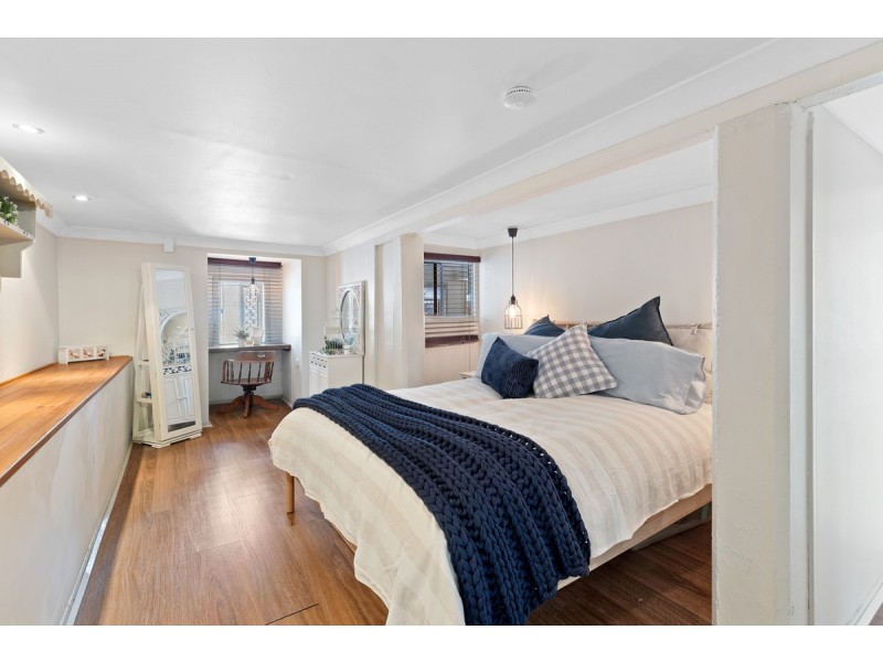 2 Mayflower Street, Daisy Hill QLD 4127