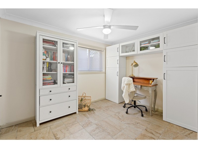 2 Mayflower Street, Daisy Hill QLD 4127