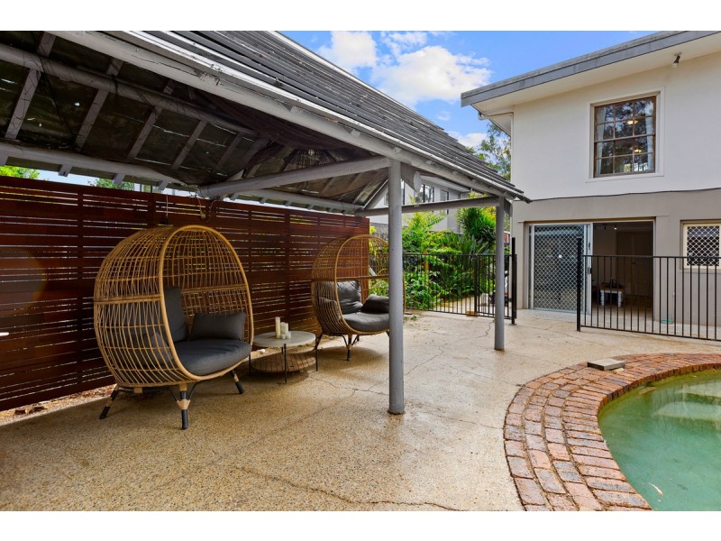 2 Mayflower Street, Daisy Hill QLD 4127
