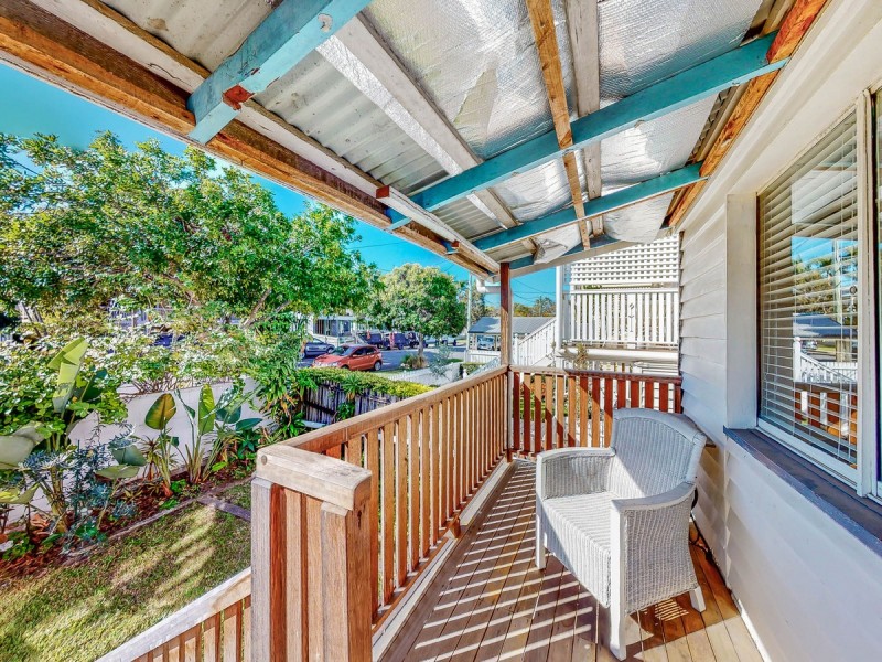 110 Malcolm Street, Hawthorne QLD 4171