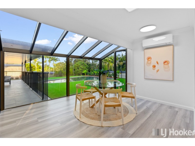 17 Sycamore Street, Redland Bay QLD 4165
