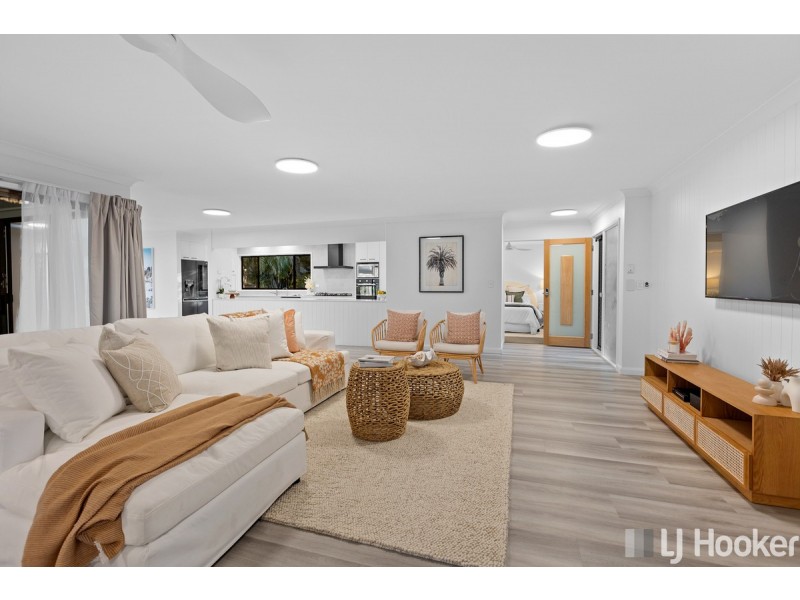 17 Sycamore Street, Redland Bay QLD 4165