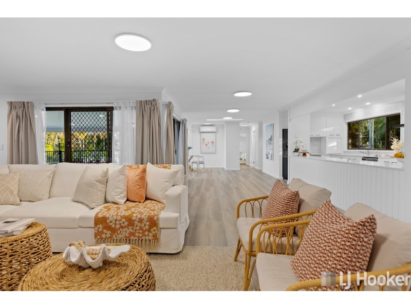 17 Sycamore Street, Redland Bay QLD 4165