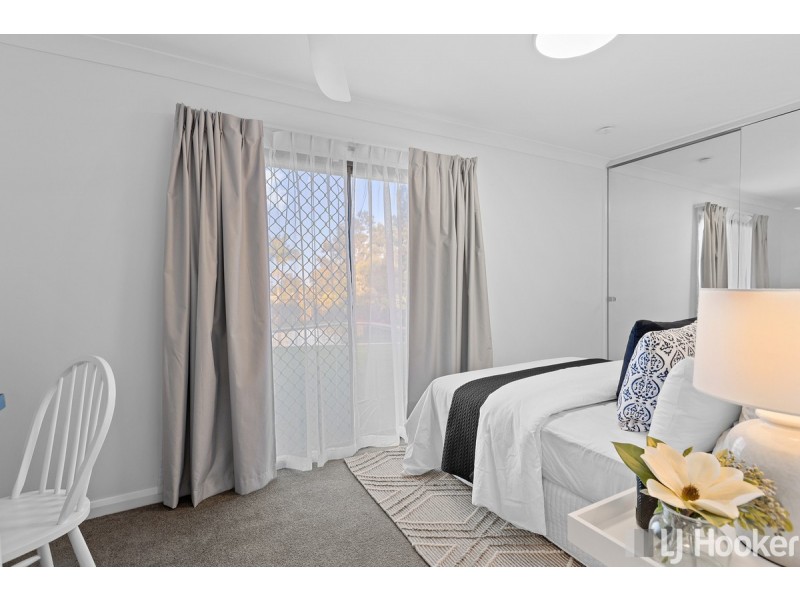 17 Sycamore Street, Redland Bay QLD 4165