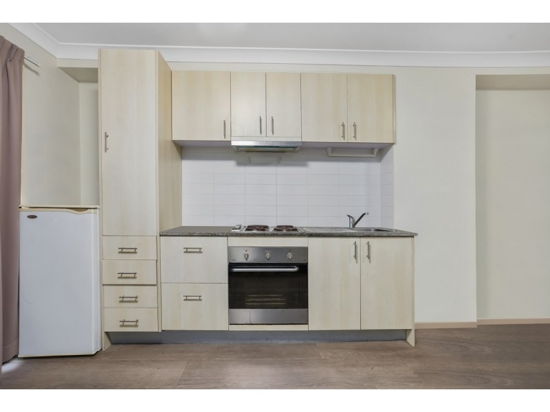 27-28/14 Ferry Road, West End QLD 4101