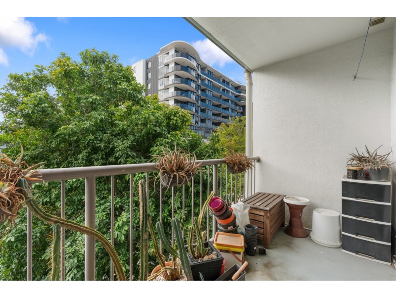 27-28/14 Ferry Road, West End QLD 4101