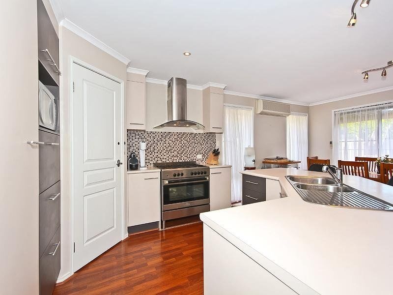 9 Sam Place, Thornlands QLD 4164