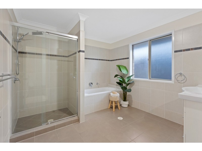 22 Explorers Way, Mount Cotton QLD 4165