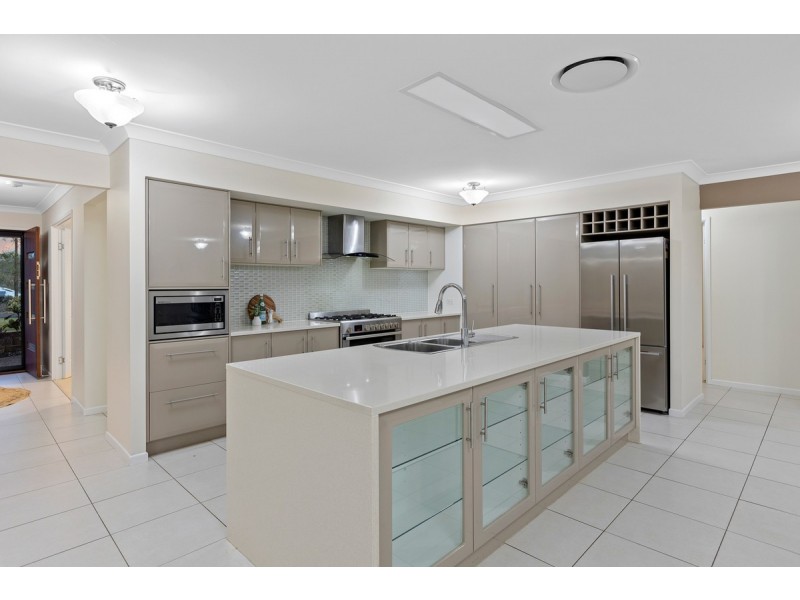 22 Explorers Way, Mount Cotton QLD 4165