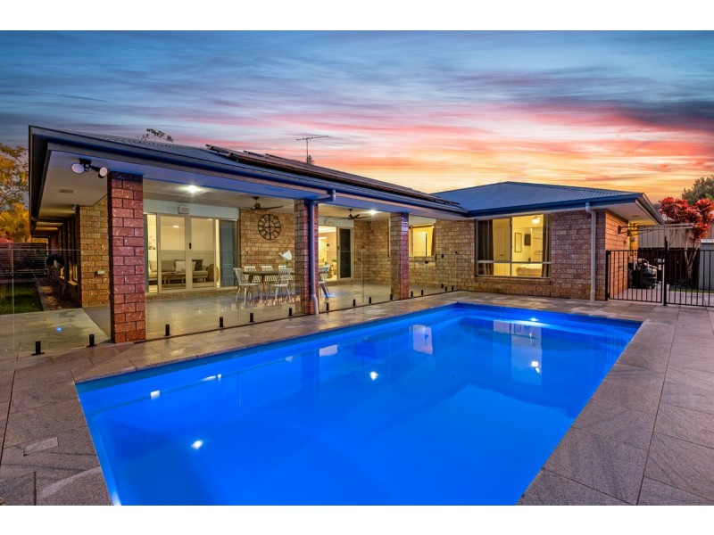 22 Explorers Way, Mount Cotton QLD 4165