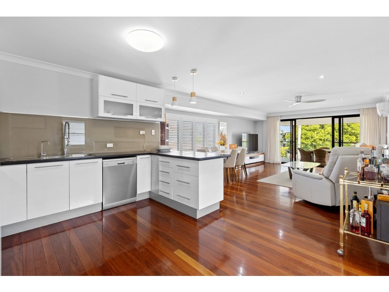 25 South Street, Cleveland QLD 4163