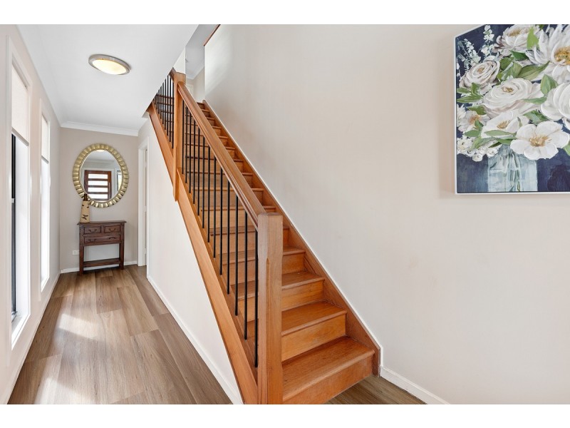 25 South Street, Cleveland QLD 4163