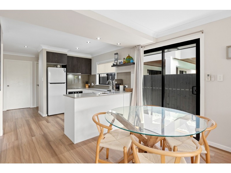 25 South Street, Cleveland QLD 4163