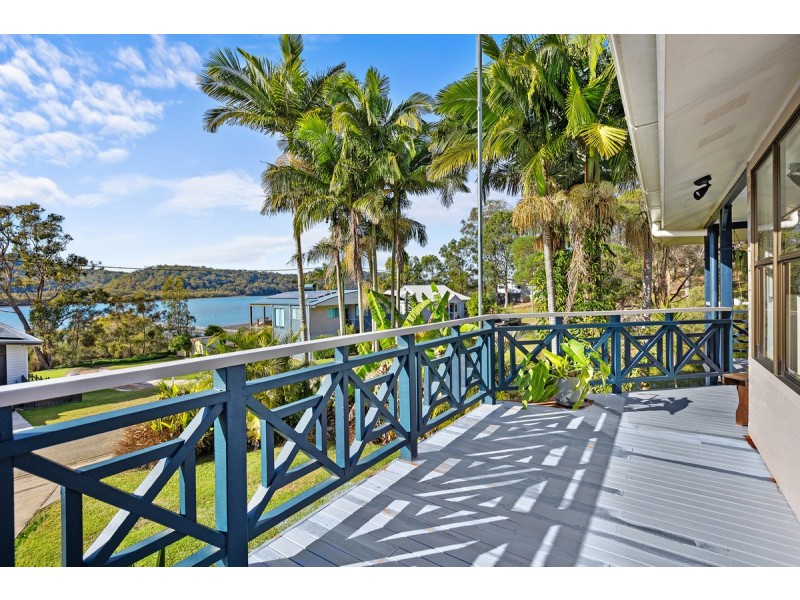 94 Wahine Drive, Russell Island QLD 4184