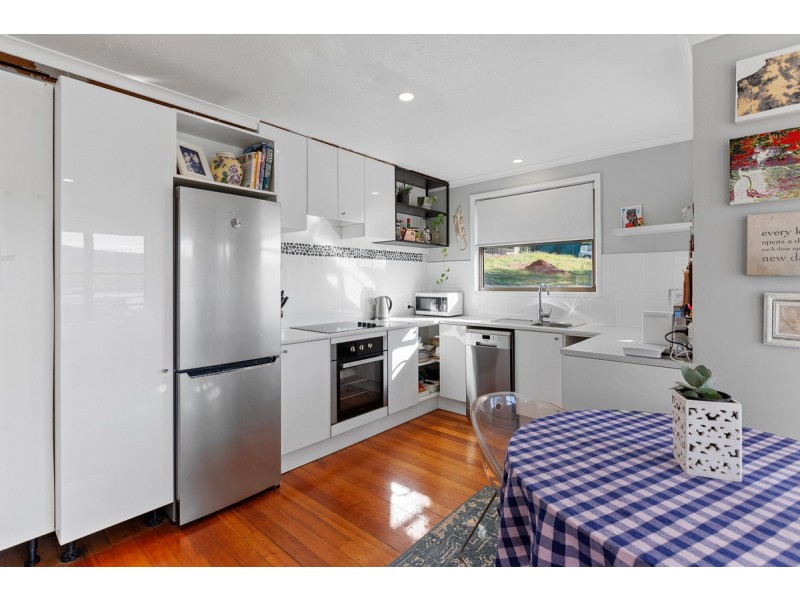 94 Wahine Drive, Russell Island QLD 4184