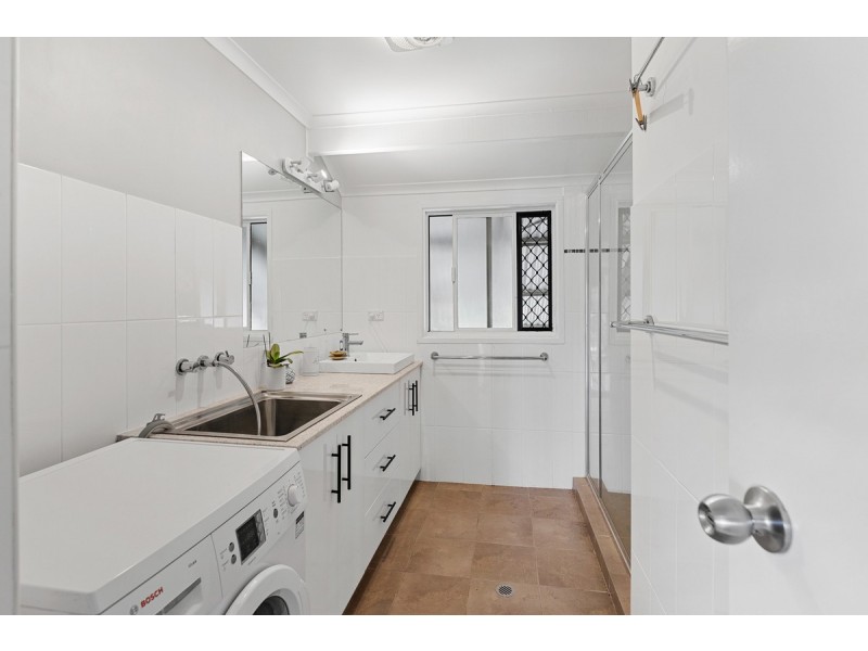 94 Wahine Drive, Russell Island QLD 4184