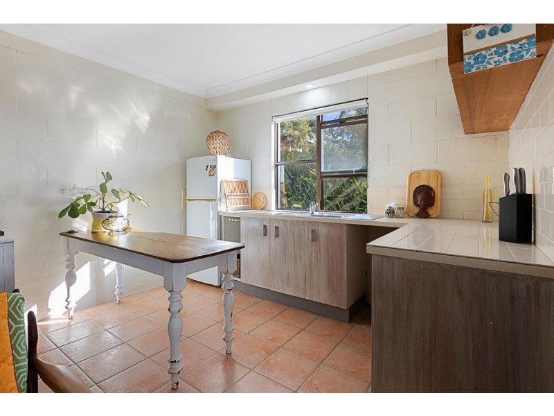 94 Wahine Drive, Russell Island QLD 4184