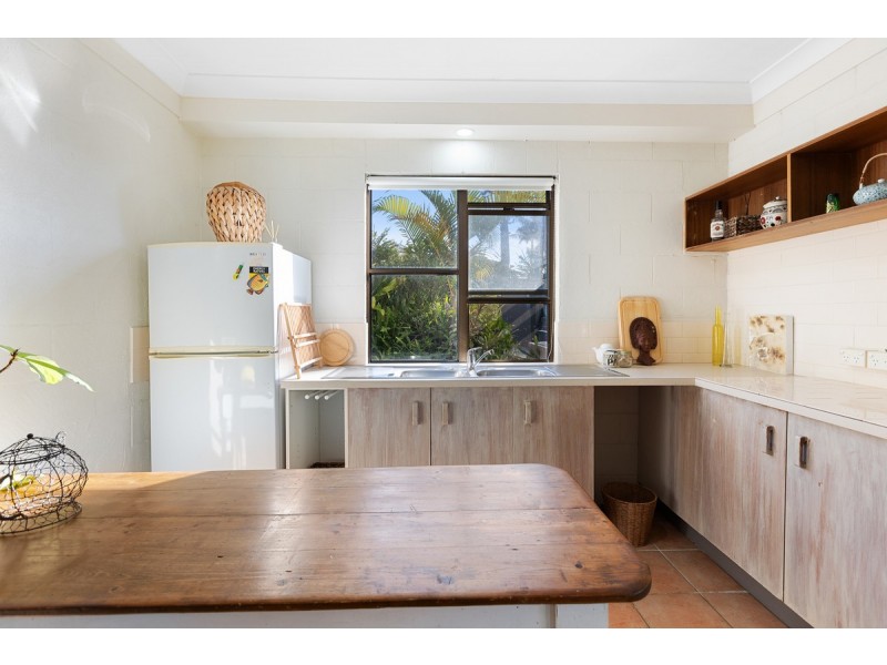 94 Wahine Drive, Russell Island QLD 4184