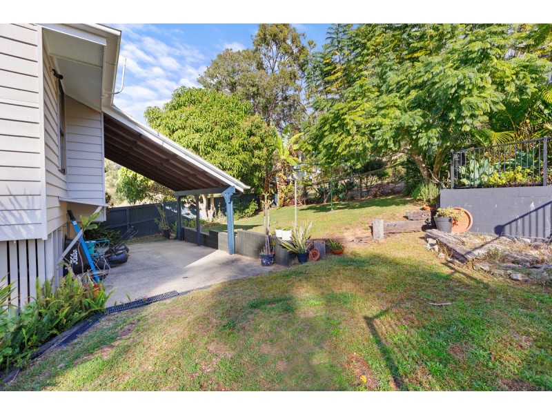 94 Wahine Drive, Russell Island QLD 4184