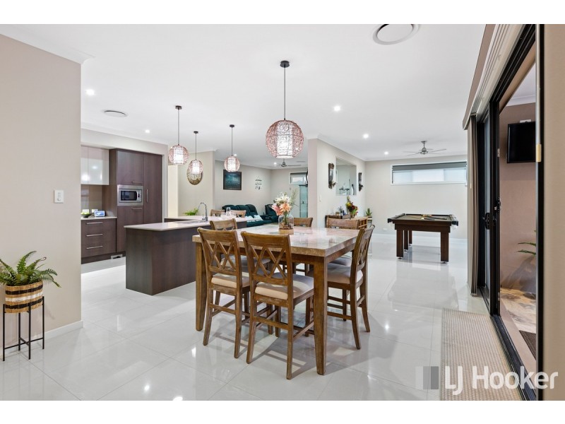 27 Brindabella Circuit, Thornlands QLD 4164