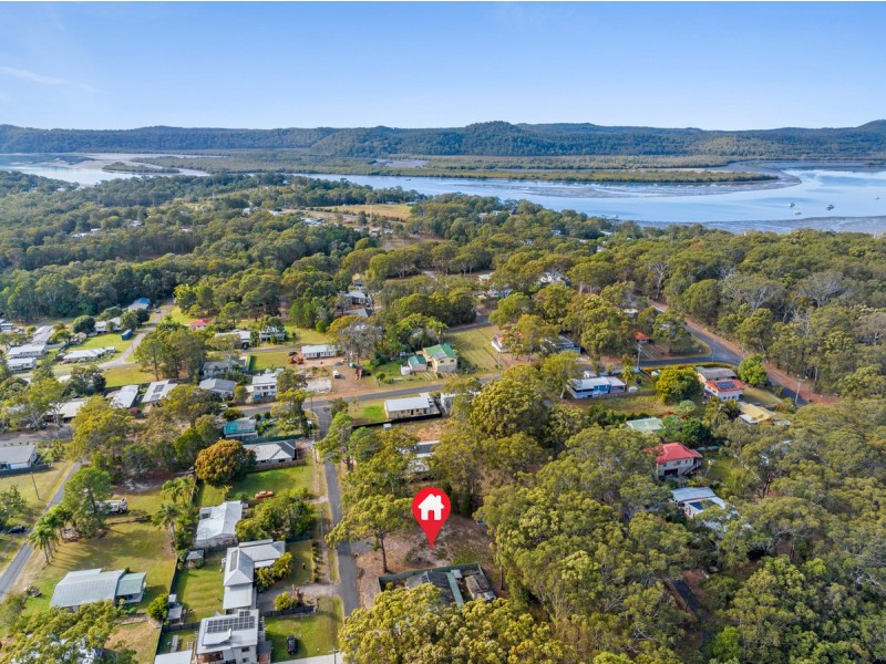 6 Lowther Street, Russell Island QLD 4184