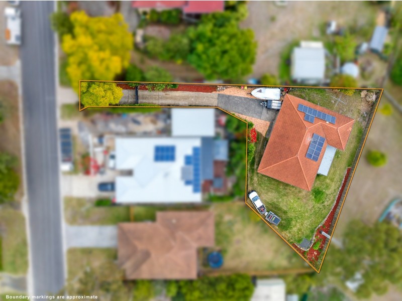 18A Willow Road West, Redbank Plains QLD 4301