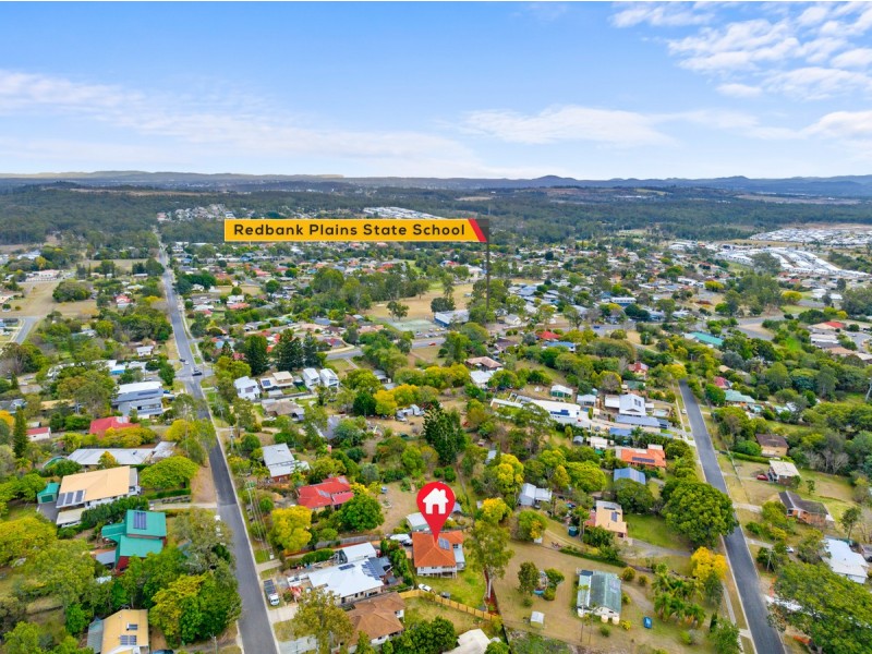18A Willow Road West, Redbank Plains QLD 4301