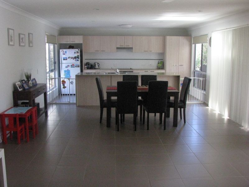 8 Helicia Circuit, Mount Cotton QLD 4165