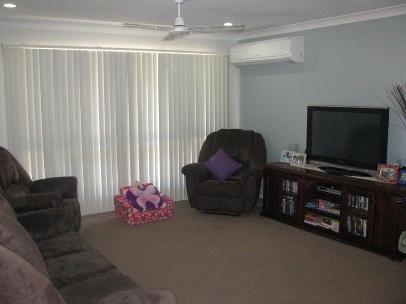 8 Helicia Circuit, Mount Cotton QLD 4165