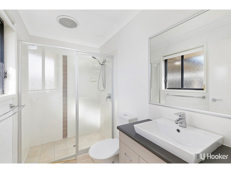 180 Waterloo Street, Cleveland QLD 4163