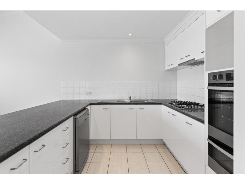 18/14-22 Mary Pleasant Drive, Birkdale QLD 4159