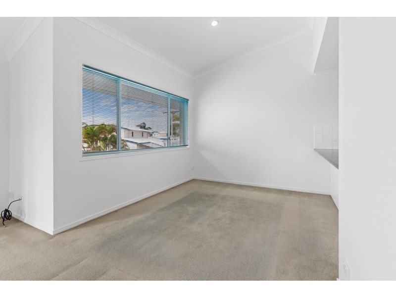 18/14-22 Mary Pleasant Drive, Birkdale QLD 4159