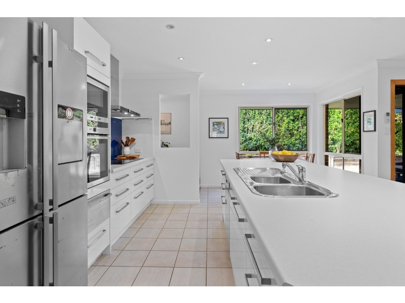 1 Lynch Crescent, Birkdale QLD 4159
