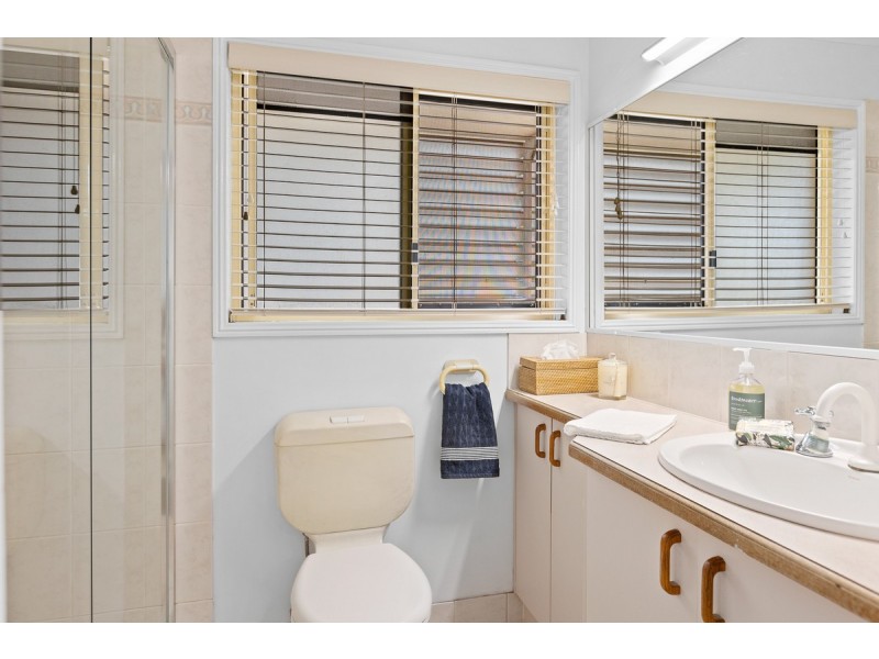1 Lynch Crescent, Birkdale QLD 4159