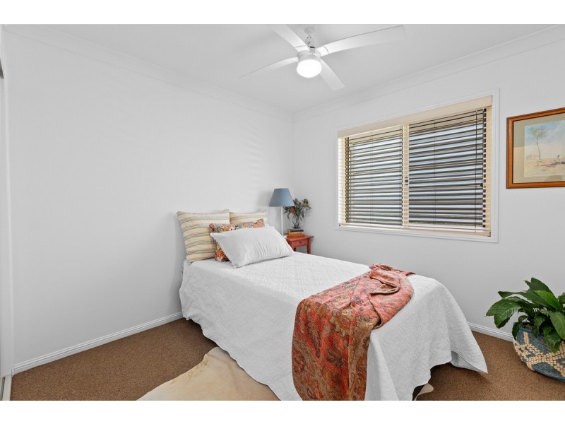 1 Lynch Crescent, Birkdale QLD 4159