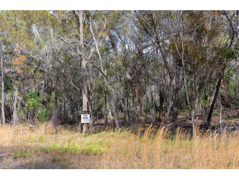 10 Cutler Drive, Russell Island QLD 4184