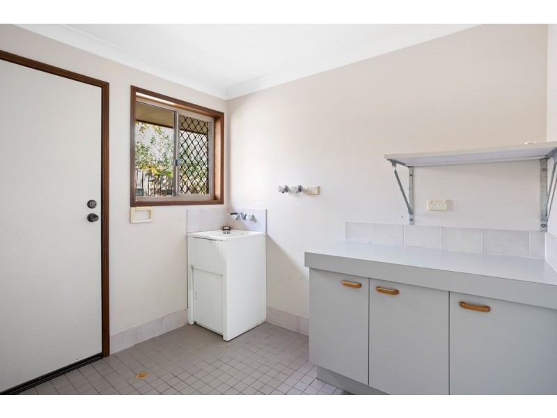 65 Sunshine Drive, Cleveland QLD 4163