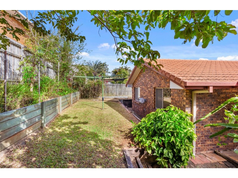 65 Sunshine Drive, Cleveland QLD 4163