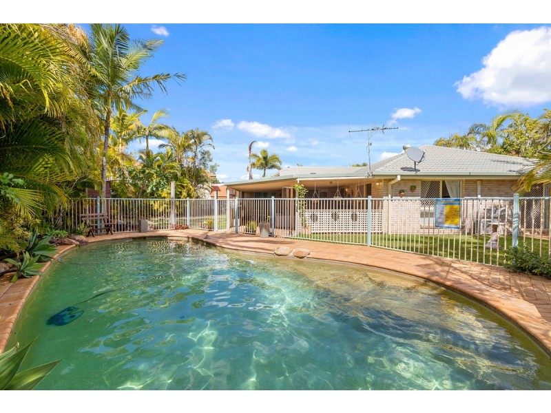 21 Beachside Court, Victoria Point QLD 4165