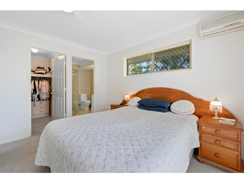 21 Beachside Court, Victoria Point QLD 4165